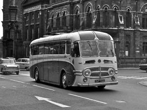 Daimler Freeline Plaxton Venturer
